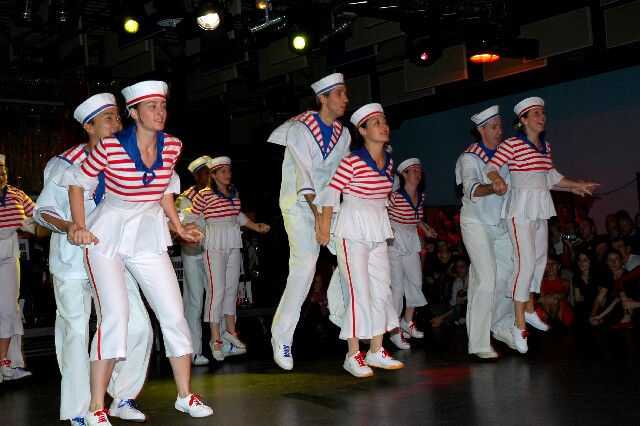 min 2005 11 12 fous swing 074